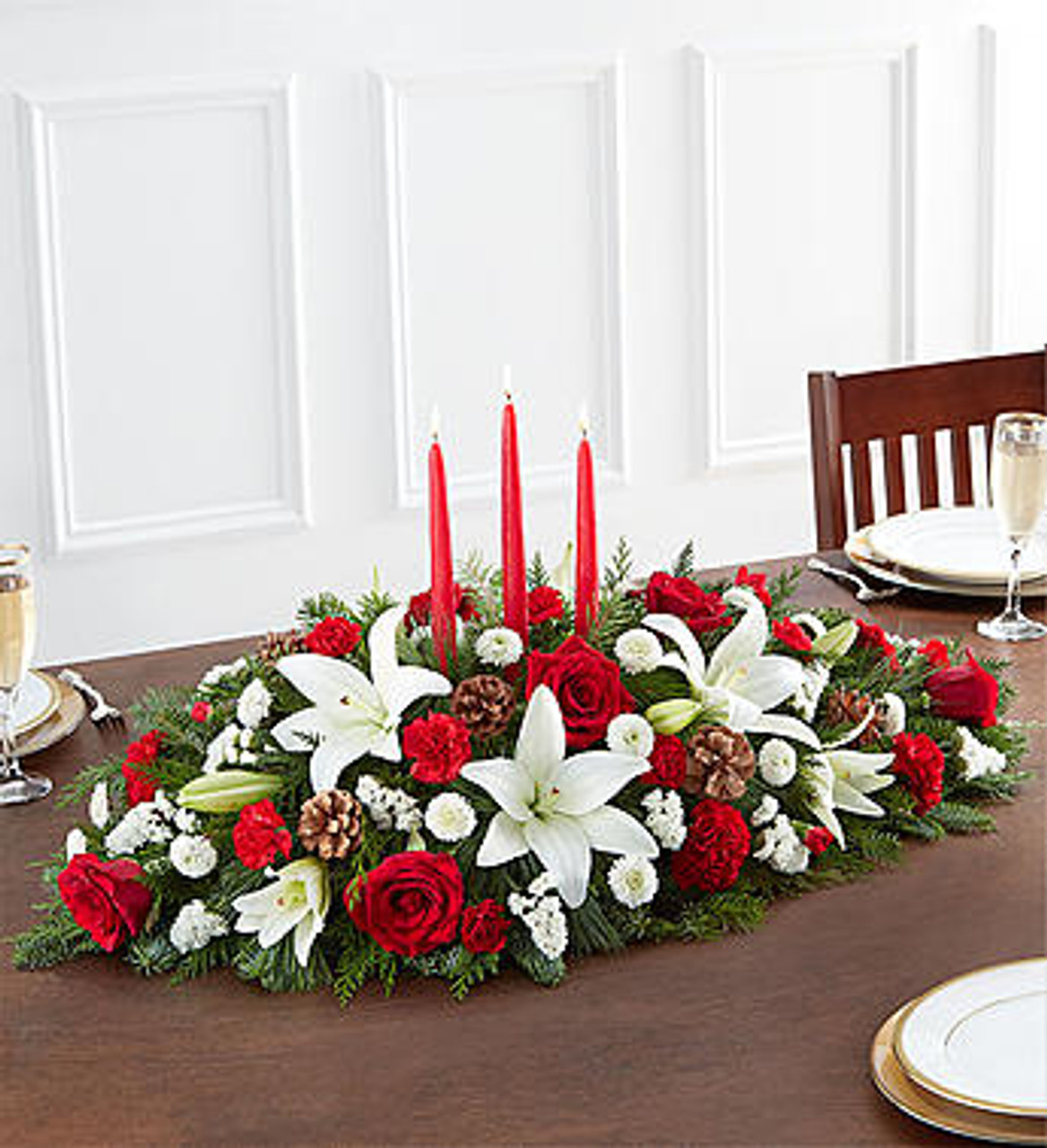 Traditional Christmas Centerpiece Traditional Christmas Centerpiece